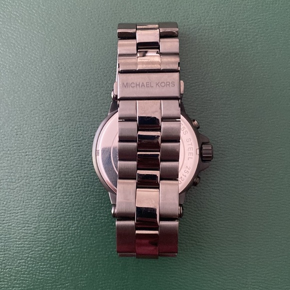Michael Kors Dylan Gunmetal Watch - Picture 2 of 3